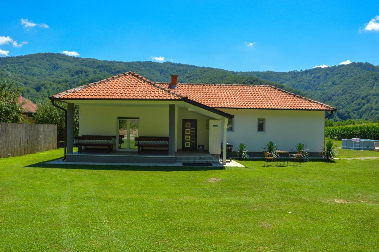 Villa Drinska Kucica Ljubovija Exterior foto