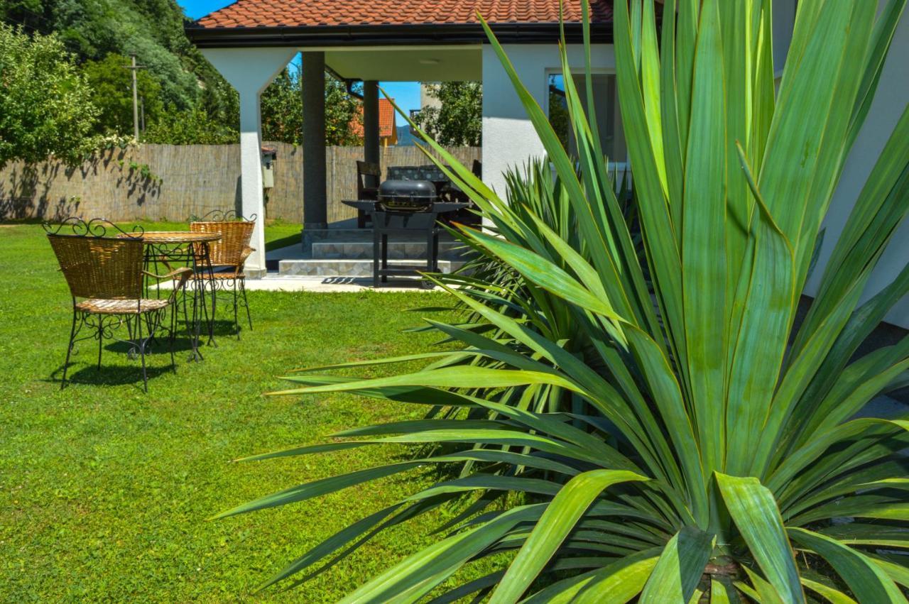 Villa Drinska Kucica Ljubovija Exterior foto