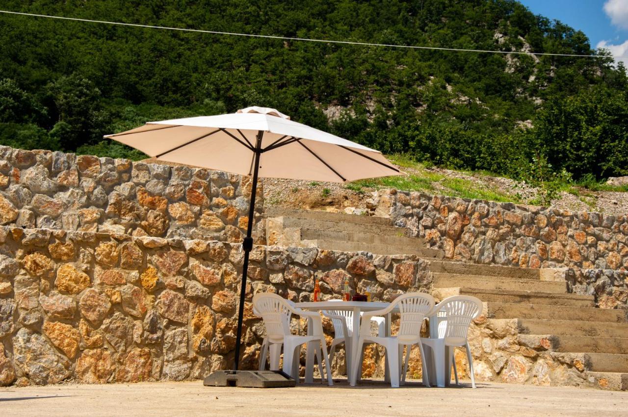Villa Drinska Kucica Ljubovija Exterior foto